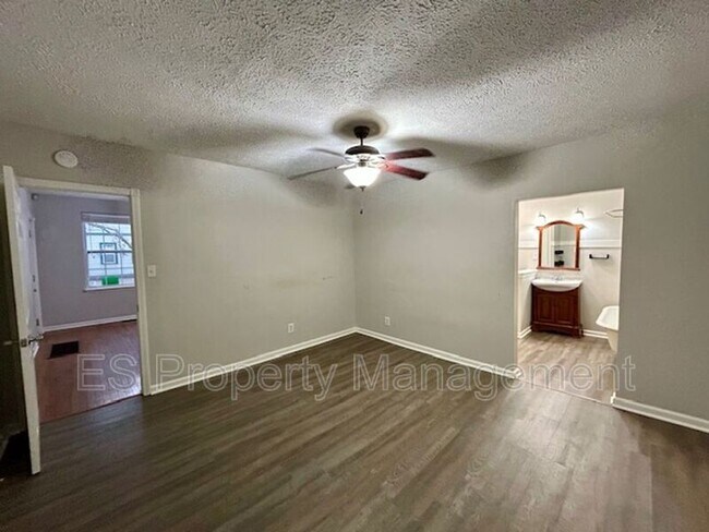 Building Photo - 1502 Lexington Ave