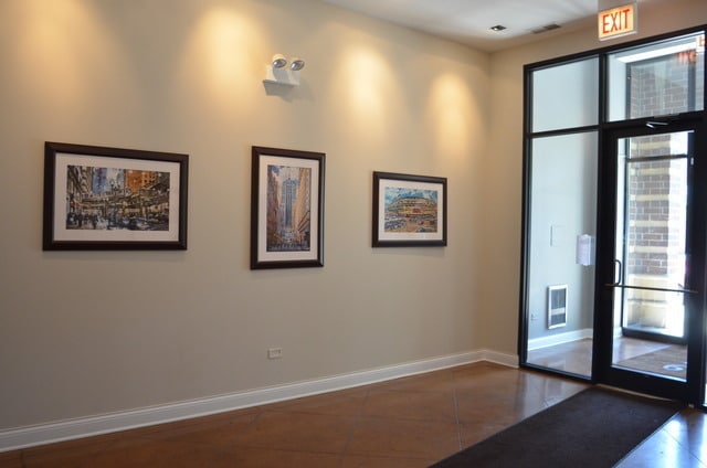 Building Photo - 2 bedroom with balcony facing south in Lakeview