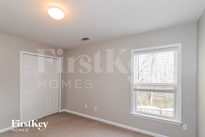 Building Photo - 6483 Stonelake Pl SW