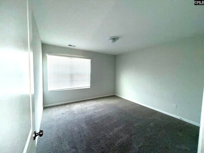 Building Photo - 639 Wooster Dr