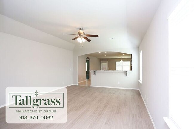 Building Photo - Brand New 4/2/2 in The Heights neighborhood!