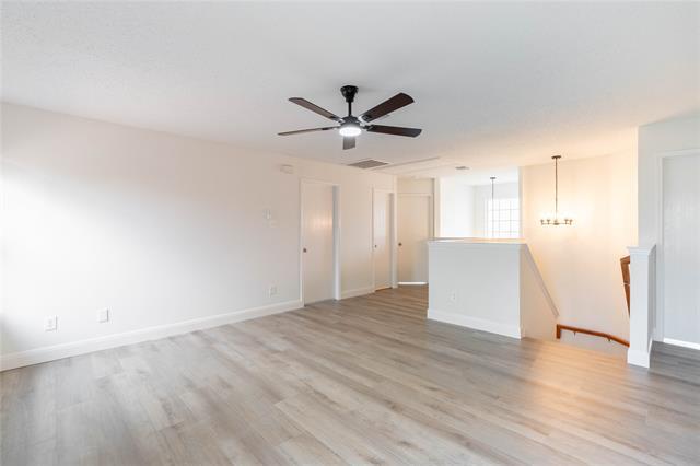 Building Photo - 2304 Glenhaven Dr