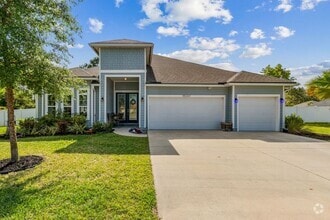 Building Photo - Spacious 6 Bed / 4 Bath Home with Upgrades...