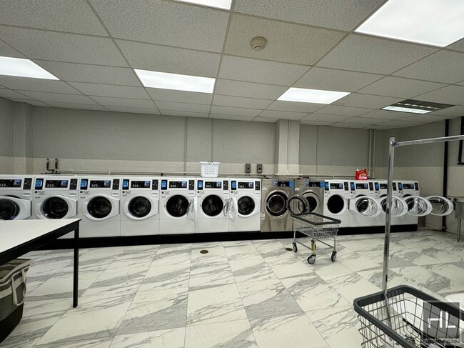 Building Photo - East 79th Street