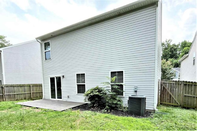Primary Photo - 1631 Hooper Court