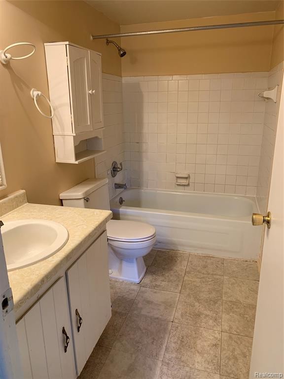 Building Photo - 8709 Candlewood Trail