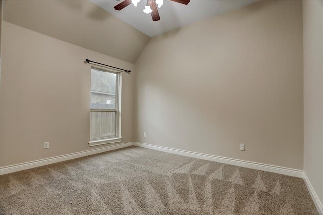 Building Photo - 28310 Lauren Cove Ln