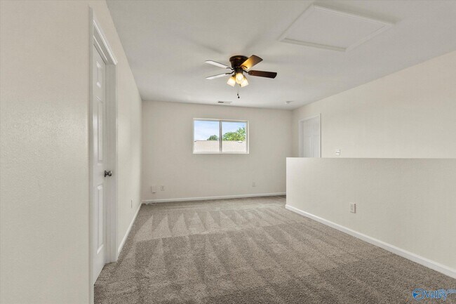 Building Photo - 223 Dormont Dr NE