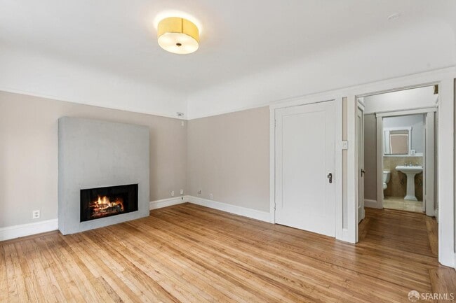 Building Photo - 2888 Folsom St