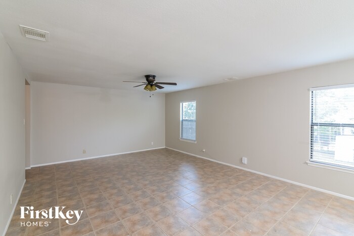 Building Photo - 7720 Wood Bluff