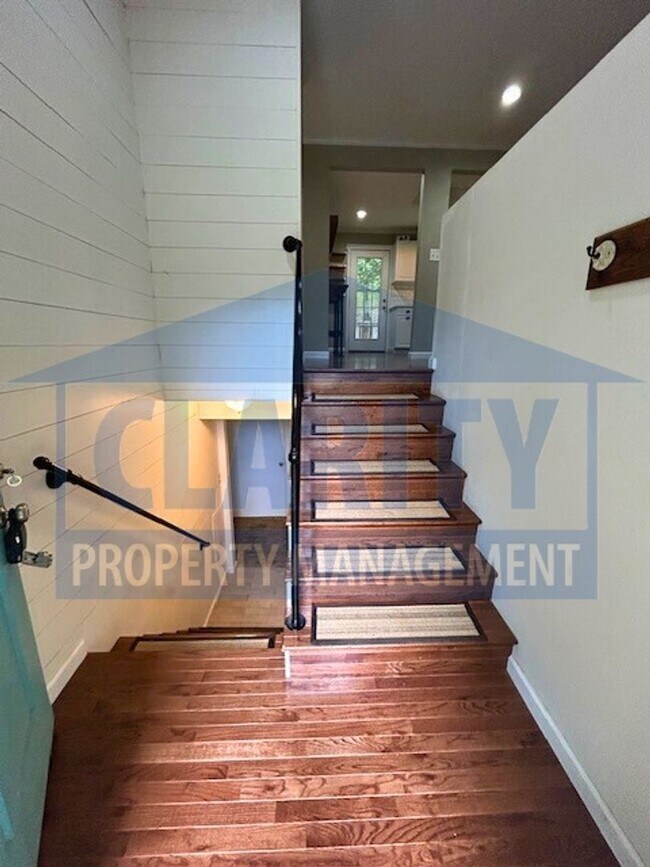 Building Photo - Remodeled three bedroom home on an acre lot!