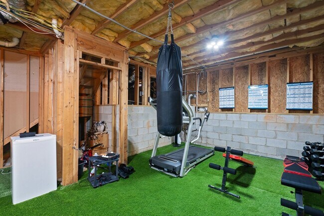 Building Photo - 7829 Harps Mill Woods Run