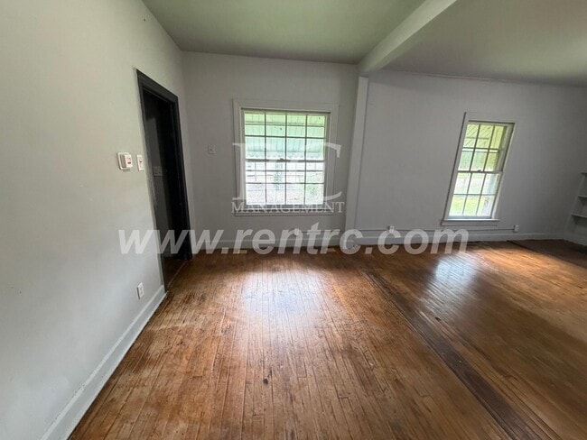 Building Photo - 1222 Perrysville-