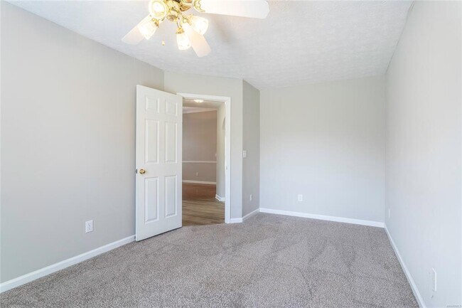 Building Photo - 9024 Hanston Ct