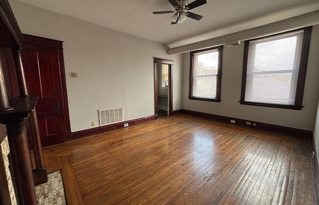 Building Photo - 3241 Jefferson Ave