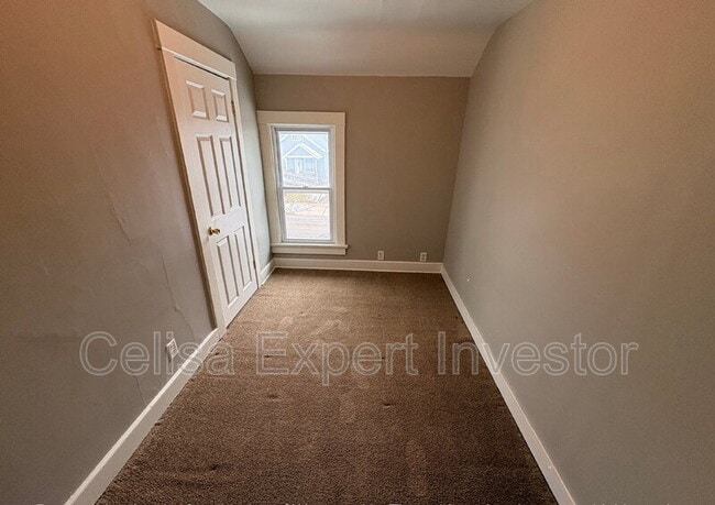 Building Photo - 3609 S Harrison St