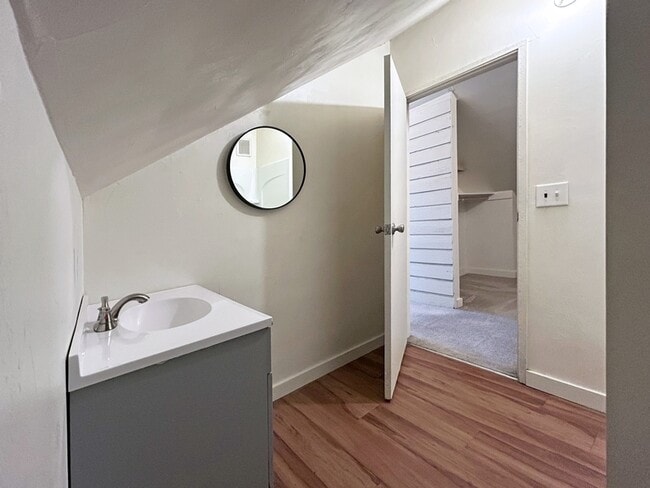 Building Photo - 1510 Concord St