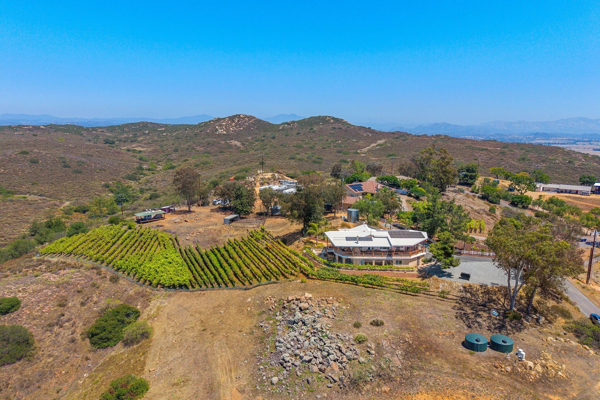 Building Photo - 18759 Rangeland Rd