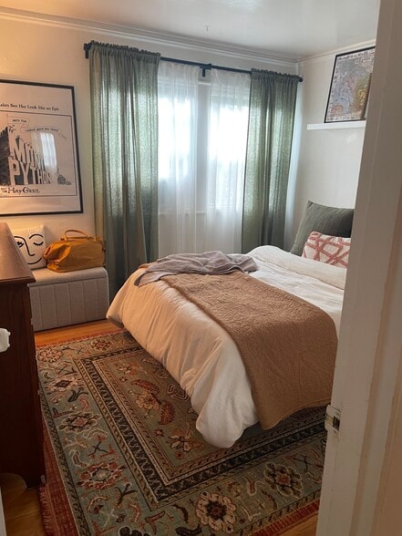 Bedroom. - 1409 NE 71st Ave