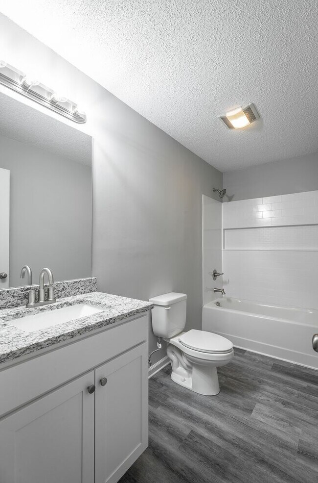 Building Photo - 4 bedroom 2 bath in the Southside (Mill Town)