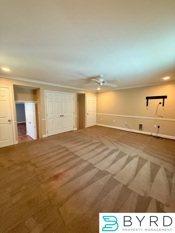 Building Photo - 9007 Michaux Ln