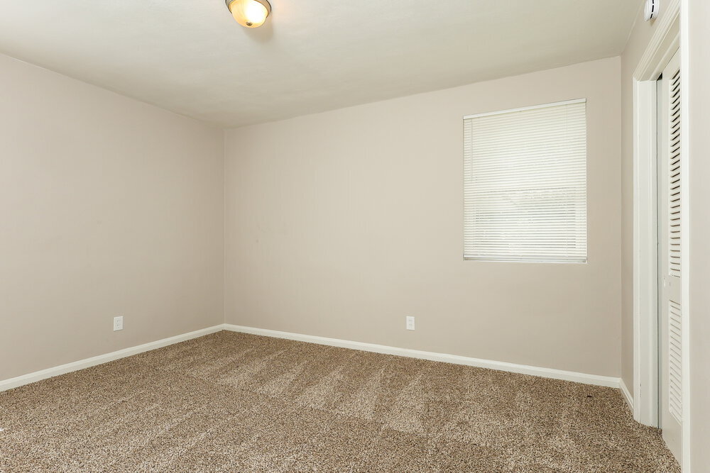Building Photo - 5220 Seaspray Ave