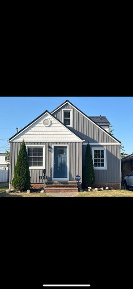 Primary Photo - 3312 Brookview Blvd