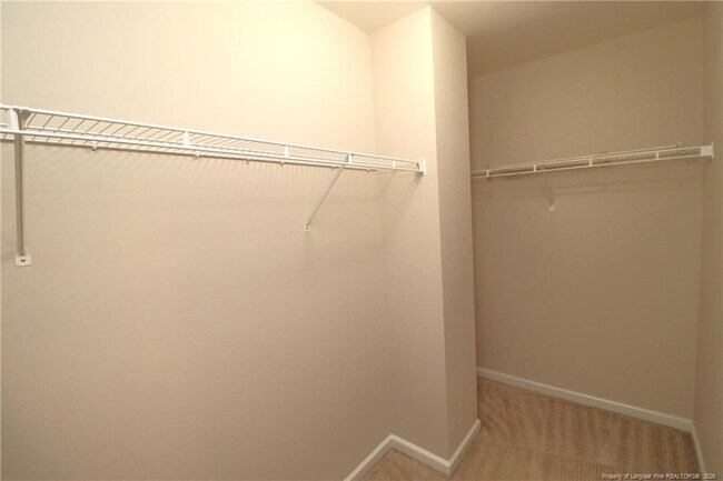 Building Photo - 8120 Upper Lake Dr