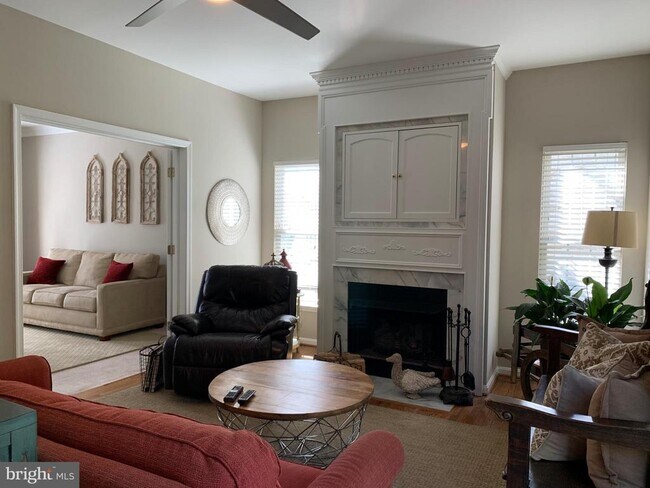 Building Photo - 15112 Windy Hollow Cir