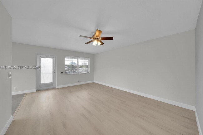 Building Photo - 100 Northampton E