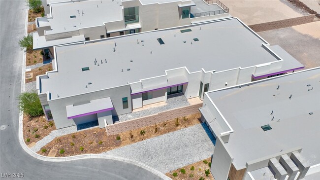 Building Photo - 702 Blackrock Rim Dr