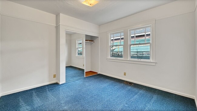 Building Photo - ALL UTILITIES INCLUDED - Remodeled - Upper Level - Backyard