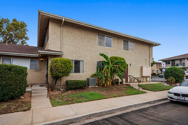 Building Photo - 12143 Wintercrest Dr