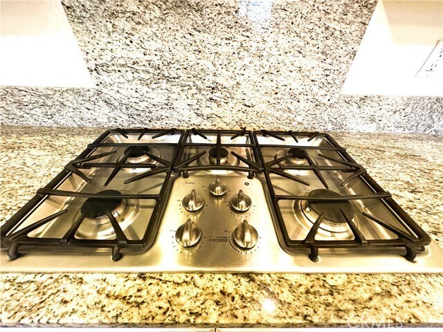 Building Photo - 5076 Ruth Wy