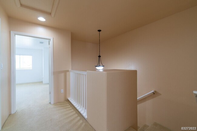 Building Photo - CENTRAL AC 3BR 2.5BA WITH 2-Car Garage & Newer Appliances @ SPINNAKER, Ewa Beach!