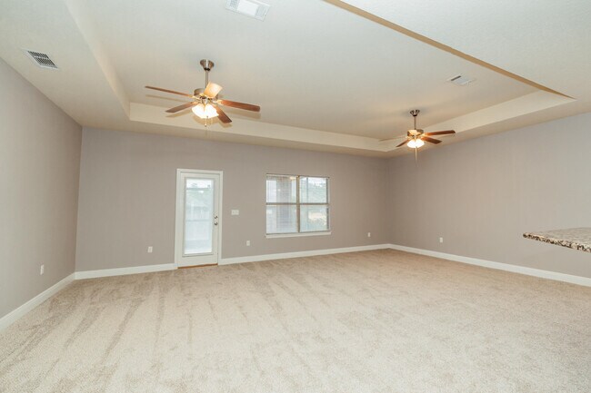 Building Photo - 406 Pendo Pl
