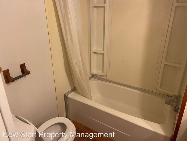 Building Photo - 3 br, 2 bath House - 33882 State Rd 62 Blu...