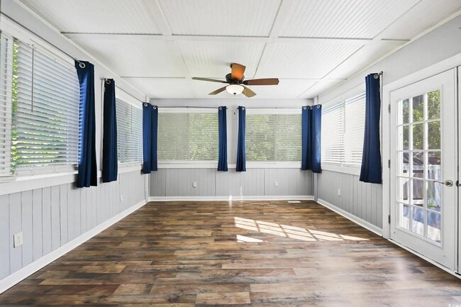 Building Photo - 333 Walden Lake Rd