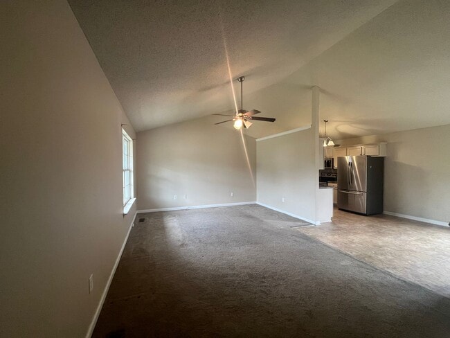 Building Photo - 4 Bedrooms, 2 Bathrooms - Home in Cedartown!