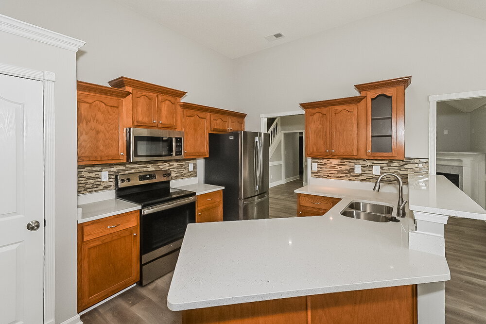 Building Photo - 2704 Greencliff Dr