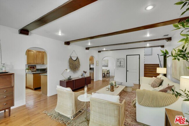 Building Photo - 4300 Laurelgrove Ave