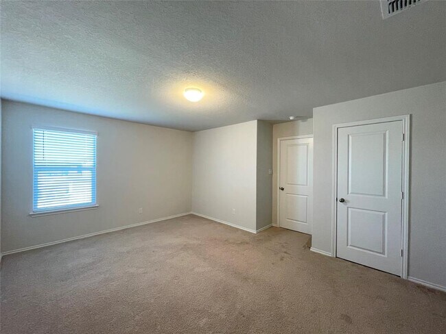 Building Photo - 29653 Spring Copper