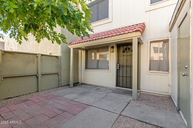 Building Photo - 4764 W Palo Verde Dr