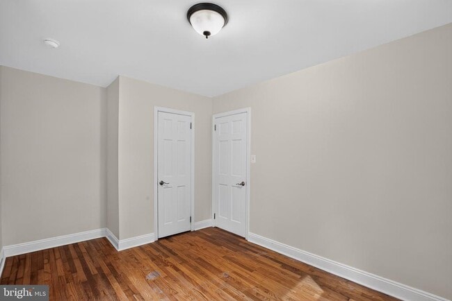 Building Photo - 14925 Schall Rd