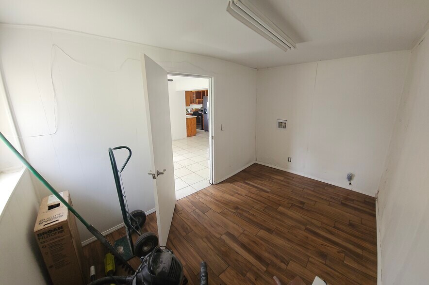 Building Photo - 221 Edison Drive