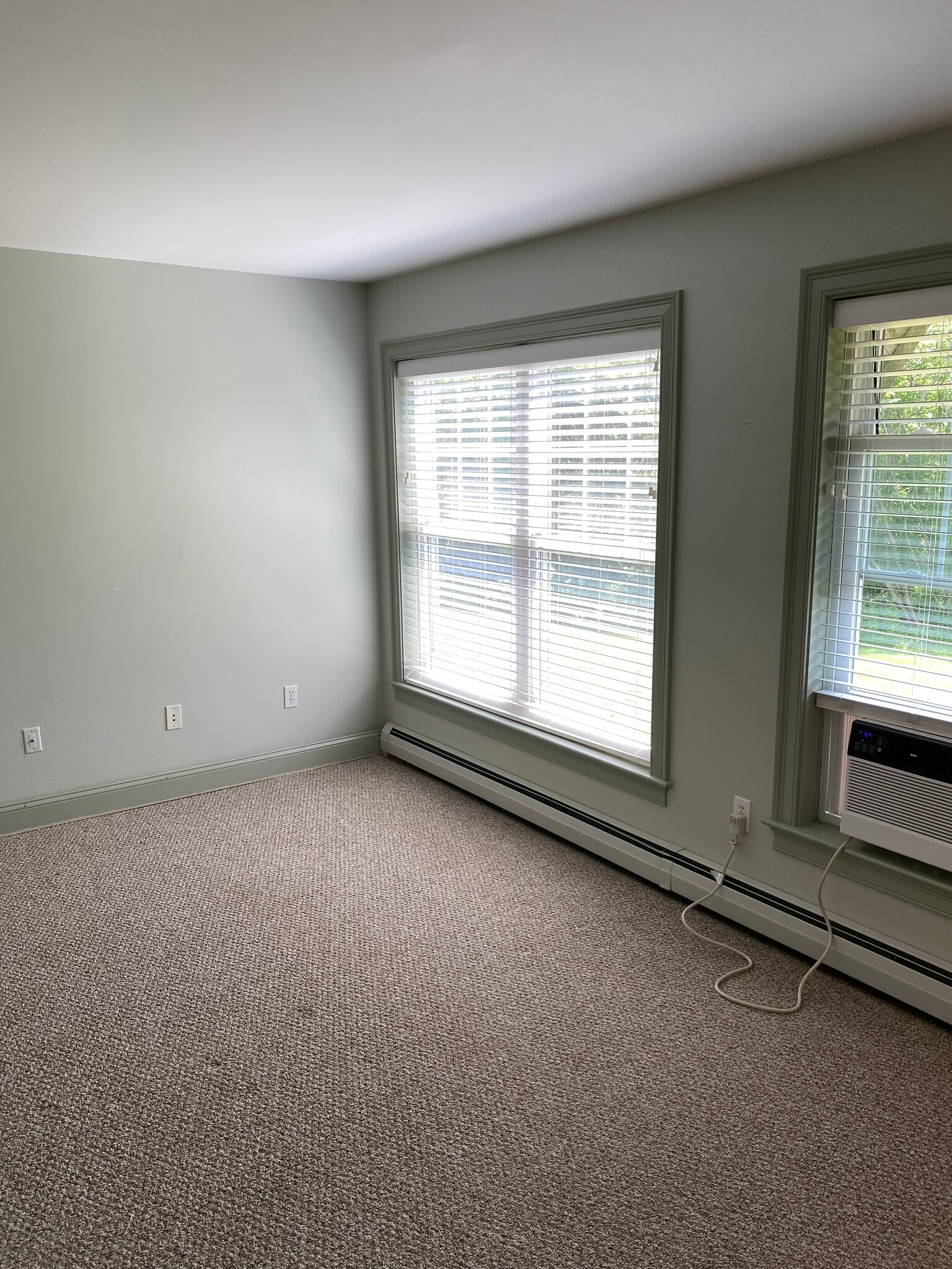 Main Bedroom - 6 Cormorant Pl