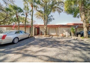 Building Photo - 15182 Loch Isle Dr E