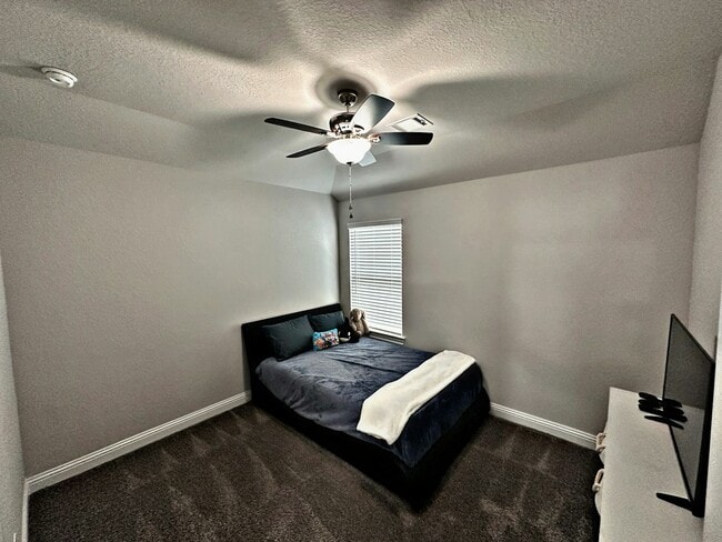 Building Photo - 21822 Rose Maris Ln