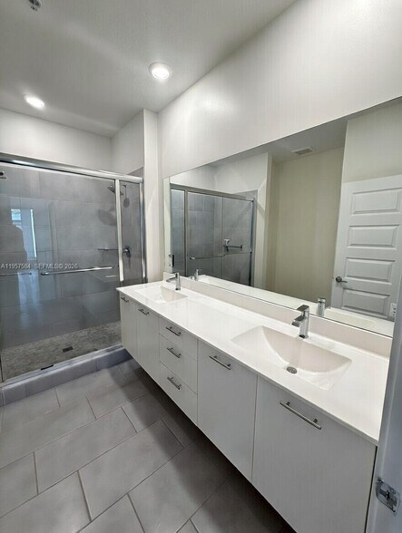 Building Photo - 8301 NW 41st St