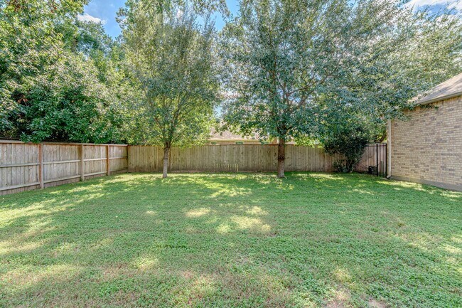 Building Photo - 112 Sundown Ridge Pl